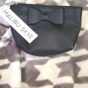 NWT Malibu Skye Cosmetic bag